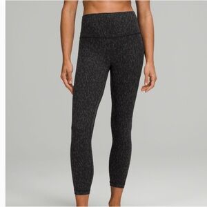 Women’s Lululemon Align™ High-Rise
Pant 25"
